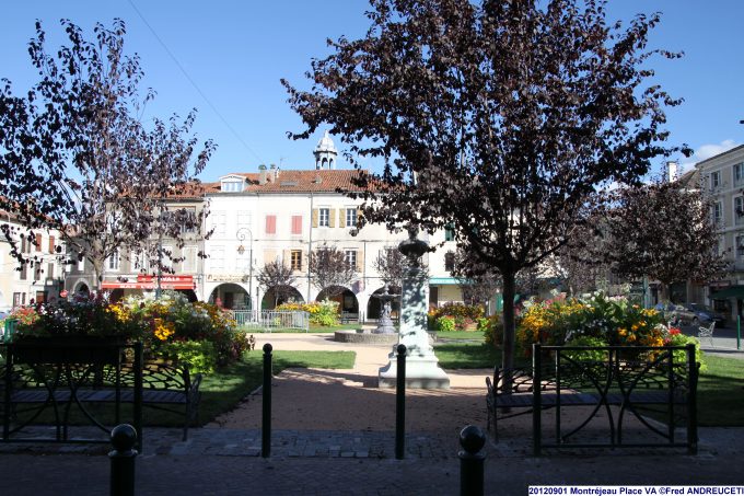 20120901-Montrejeau-Place-VA–Fred-ANDREUCETI