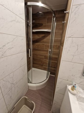 203-SALLE-DE-BAINS-DOUCHE