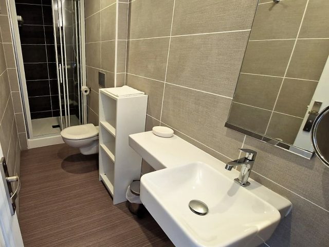 207—salle-de-bains