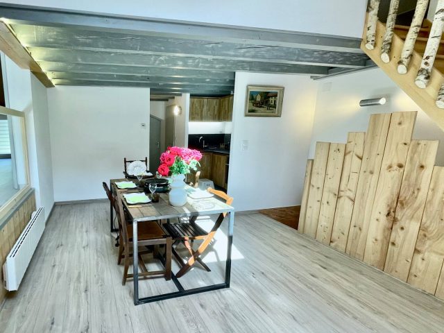 22c50195-d133-4836-a2aa-ed13c2d78ade