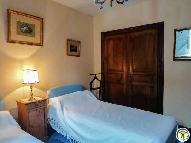 31G100084-47cb43665e20445a96ac7c794c5cabe3