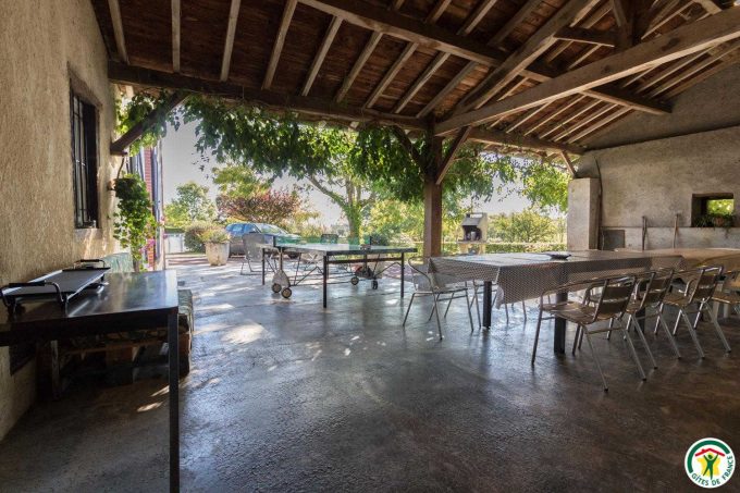 31G100135-1c64dd11b1714b8bb17750aa59ae59f1