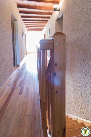 31G100135-4cd7ffd9d2f544548b44b2b4faecbfba