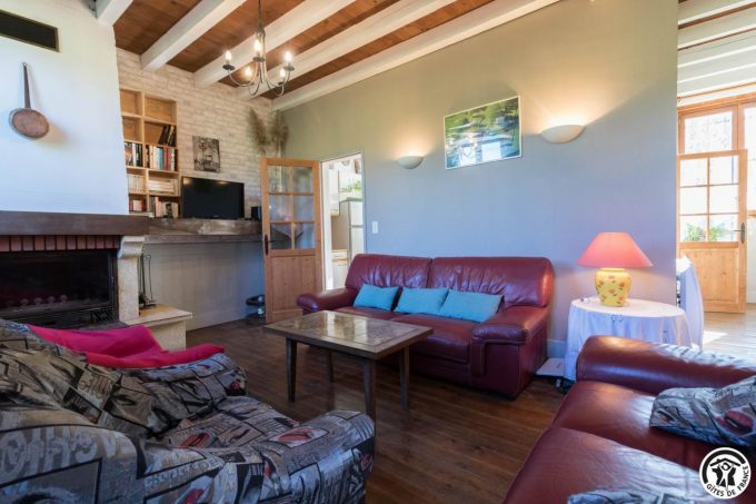 31G100211-43662505a8b2403189785e4fe363ed5e