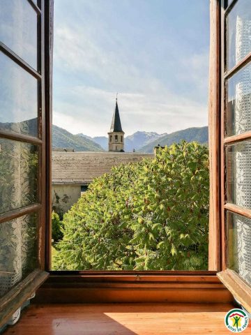 31G100242-3715f7550f2445b6a7d30fa2e6920abd