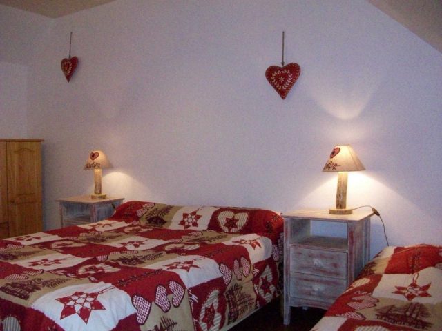 31G100247-5f31a23ecd0c4fd2a2de4508d82d96d2