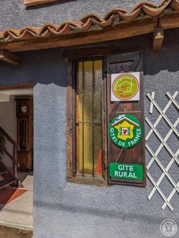 31G100248-d8d9dbc4d27c4b47946cc4576cc8de7b