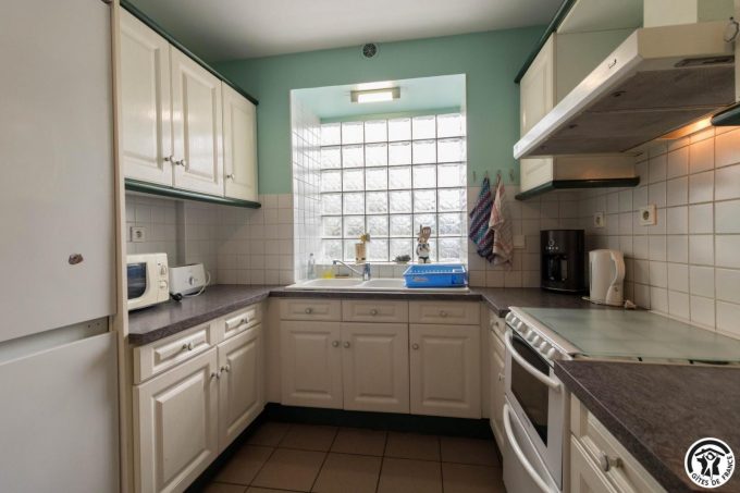 31G100251-2196a7faec534bf59de28325066cd4d8