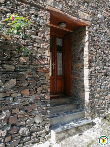 31G100251-55862f05e4e74a0ea0706beddc40852e