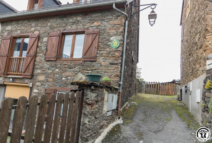 31G100251-994a20df356249ce9d2deb0a3fed1ed7