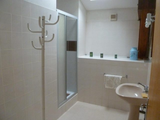 31G100253-65db7e7d6cd44d97aac17598ab2a3b0a