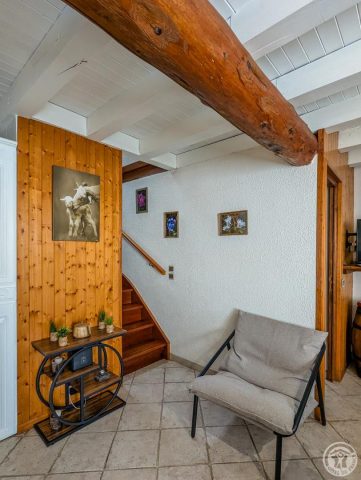 31G100254-41d94f9caf6e4fb29d21b04049c45ce9