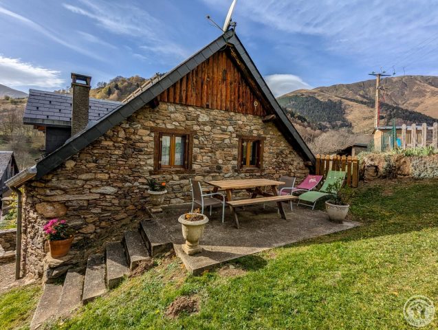 31G100254-614523f0f2644e1bafc6f18bfebf9bfa