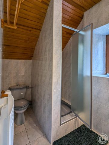 31G100254-76397f5215454b188f76ebfab4c67571