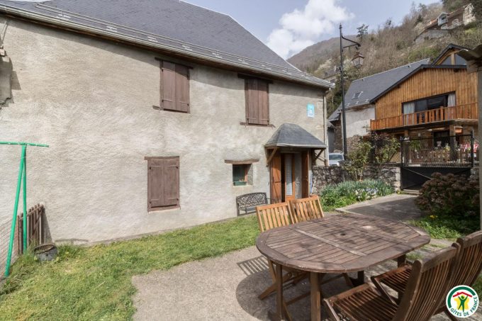 31G100288-21cf9b1d924e430ebfe1711600612b4c