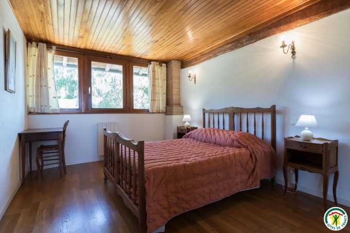 31G100307-451be2bea2e742219dbb22ac98da94d4