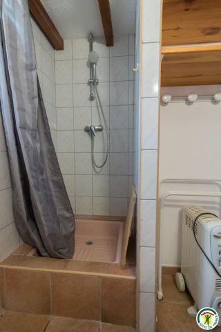 31G100307-623956f9579544fe836c7d405a522e48