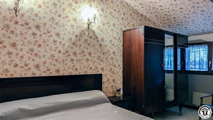 31G100310-24d86407a8104e8b839c79c979cbeb15