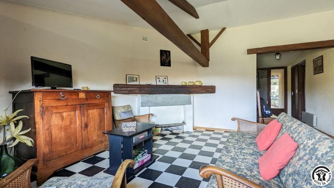 31G100310-3ff59045140a49a2b52a2aae72e553ea