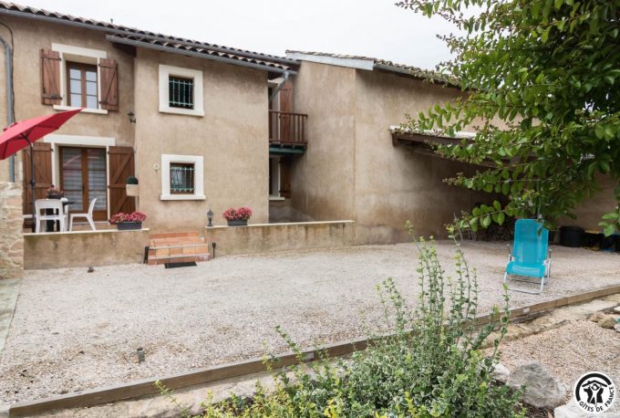 31G100342-5c11769de18744e9be17a22f32c8340c