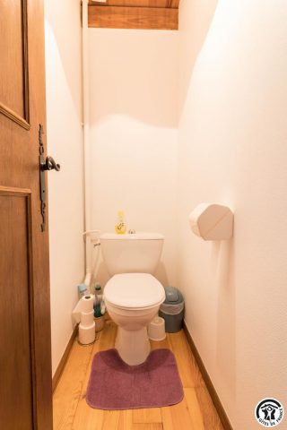 31G100342-61b6ca3ef6d347279952cf1d655c5011