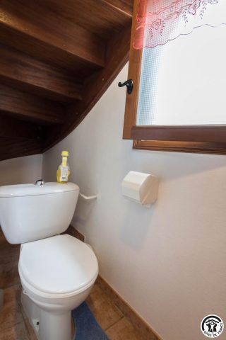 31G100342-f0c35c0f3ee6456d8a37cbad6721c71b