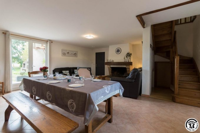 31G100344-6170321e0ae742ecbcf1ce798eac9f3b