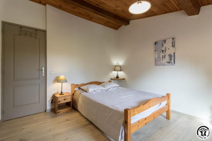 31G100344-df14540292184d7086215fe7ee35c8ee