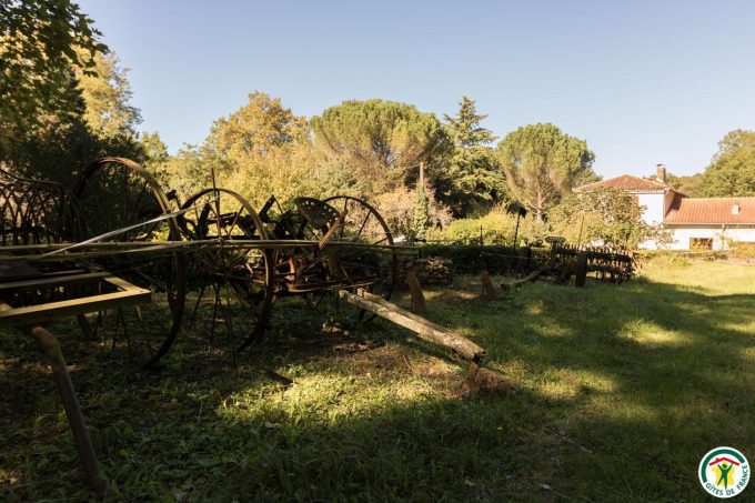 31G100358-dfb8a24ad900411bb09d4393c86e6e33