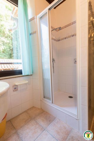 31G100358-ff27c5c4b4ad480a9338bcd590a12152