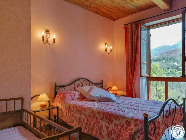 31G100360-7d1d063f58004e02bb0c974786112075