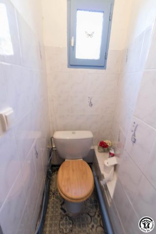 31G100440-34412f3d430640ae8e09a779b6376b38