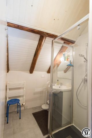 31G100440-7daeac1336f148c8a8a4145f1d84b113