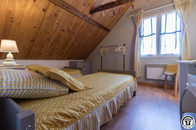 31G100440-8edb3d70b4564ad2904729441782a6bd