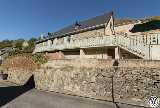 31G100440-dec10aa37d0d43e3928daaccd230a50b