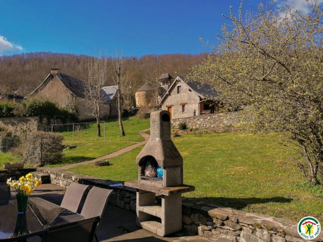 31G100446-69fb7813786645ecb11fb04f00d7b23b