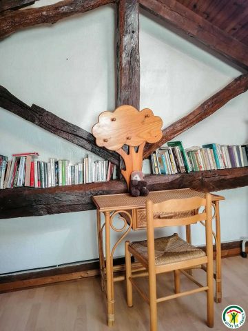 31G100456-3ed199b700a3443fb7c028ad9ce42af8