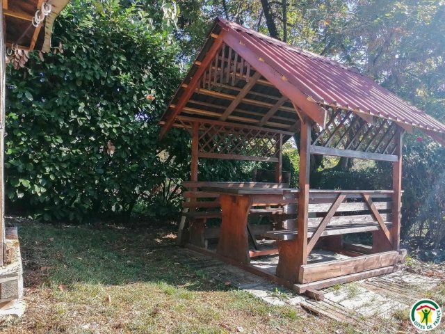 31G100456-5a1212134bcb4b5c930232d81f4450ef