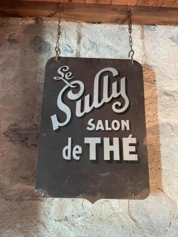 31G100471-091db40af5cf4f32b2a1452feadac396