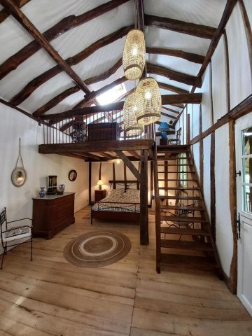 31G100471-b5ad1ba45d0b4a55be0569043a9dac02