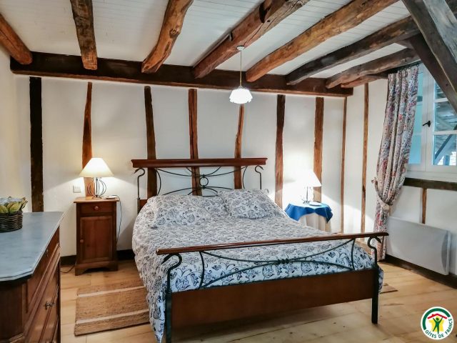 31G100471-c13d58a500e545bda1934a8fb5677a19