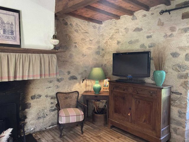 31G100471-e6e6843cc1854ad8a977707c40e4106d