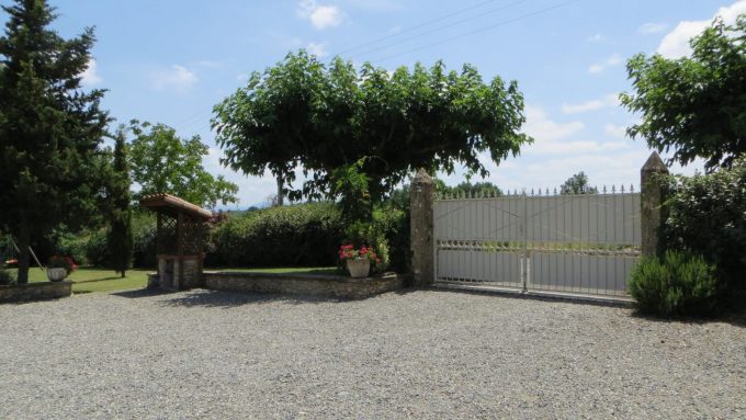 31G100475-ac9b1b5f4cbd473da091c31003347542