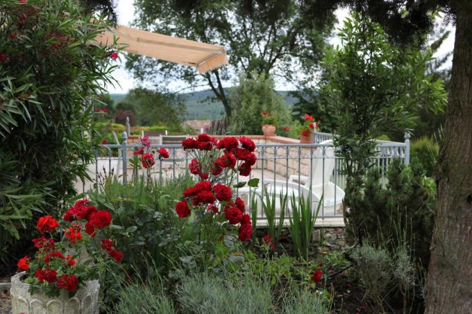 31G100475-c11b1ff0a56641df9cc2946ac79d70e7