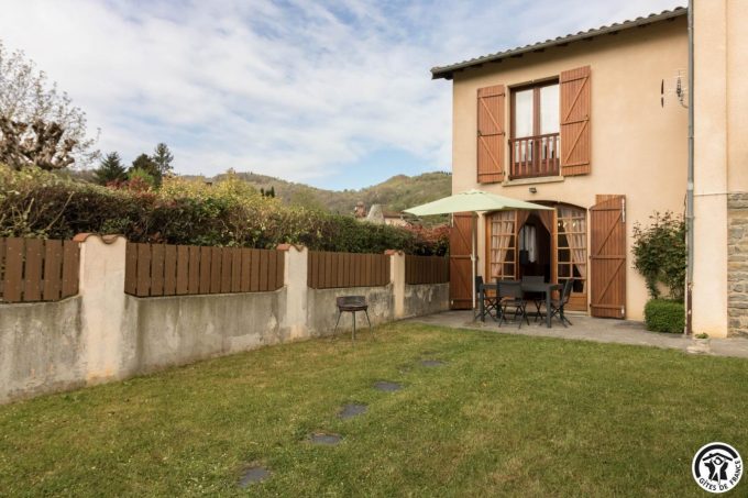 31G100491-292977b6a16c4f9ca1f19a0b5a6e9fa1