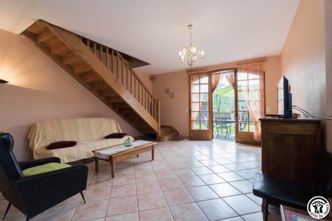 31G100491-d269637c8998458296f236da1261dfe2