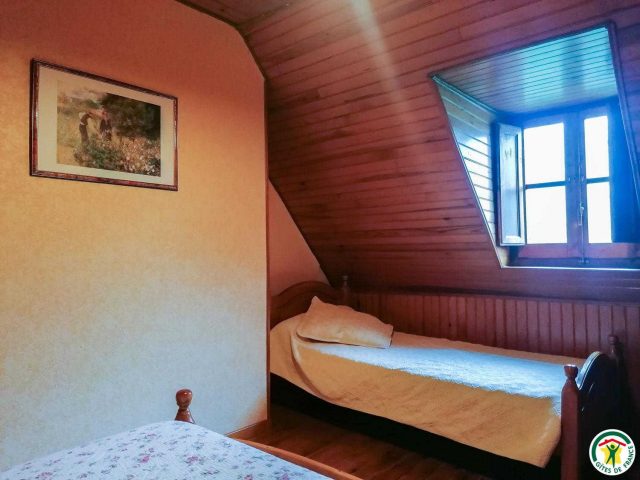 31G100492-40956c123b844a6398cf1a1305c406d5