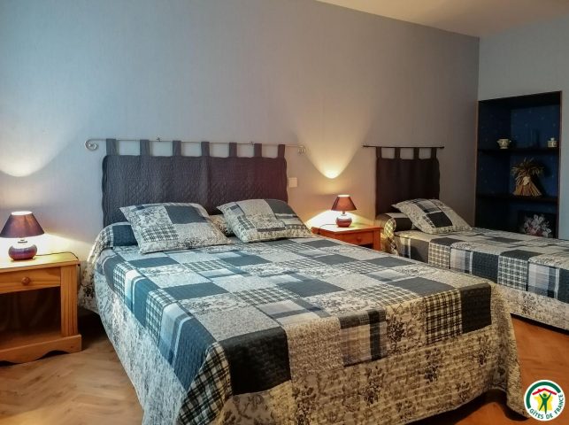 31G100509-5c1225c79ae149e3aa77212cb016a6f2