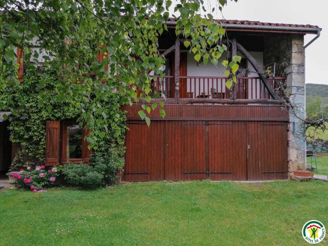 31G100509-814436233de040c38e2eb4c8f3bda090