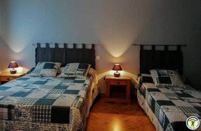 31G100509-8c90bcb5e8964180b4f122d345274f4c